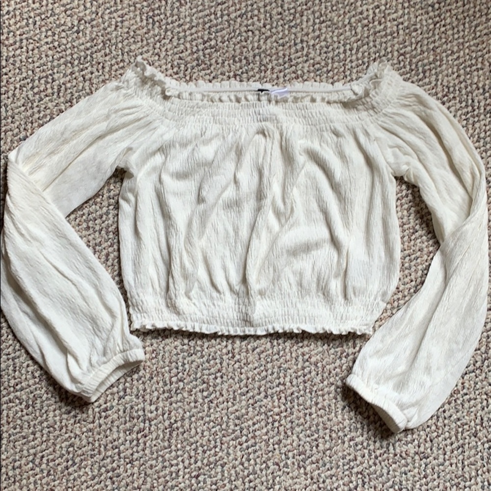 H&M crop top ruffled hem long sleeve top size S